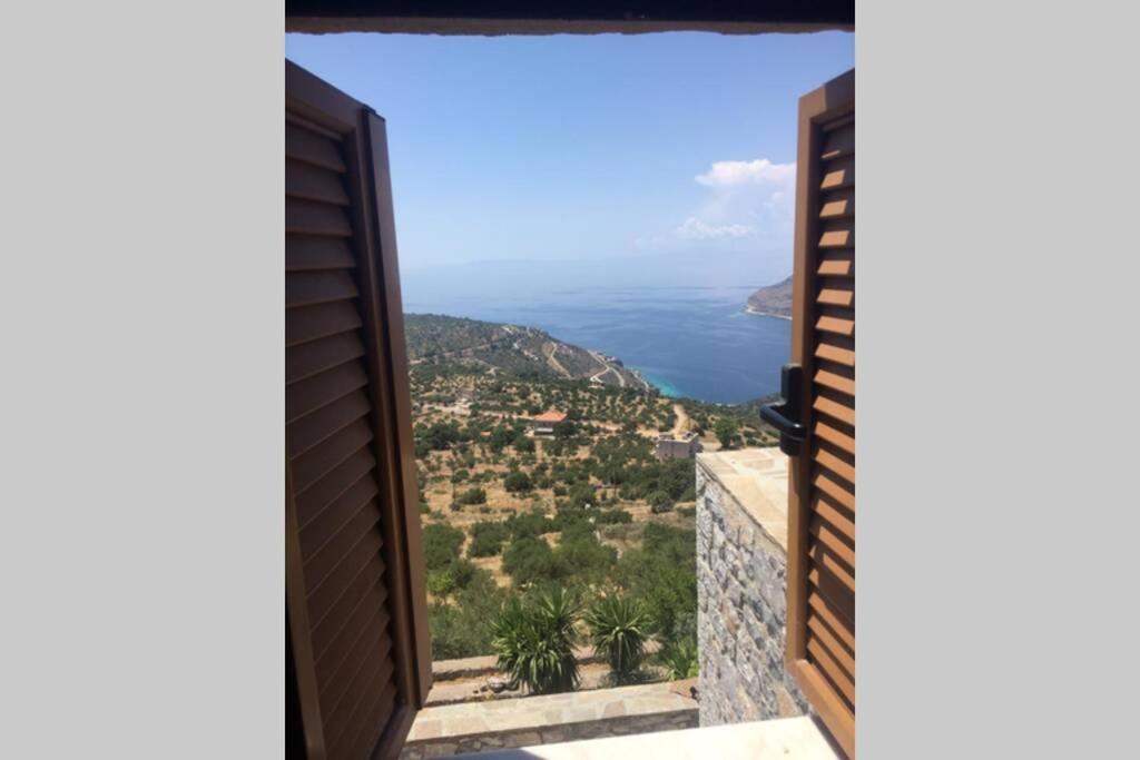 Πύργος Παραδοσιακός Με Μαγευτική Θέα - Villa Traditional Tower With Amazing Sea View Areopoli Zewnętrze zdjęcie