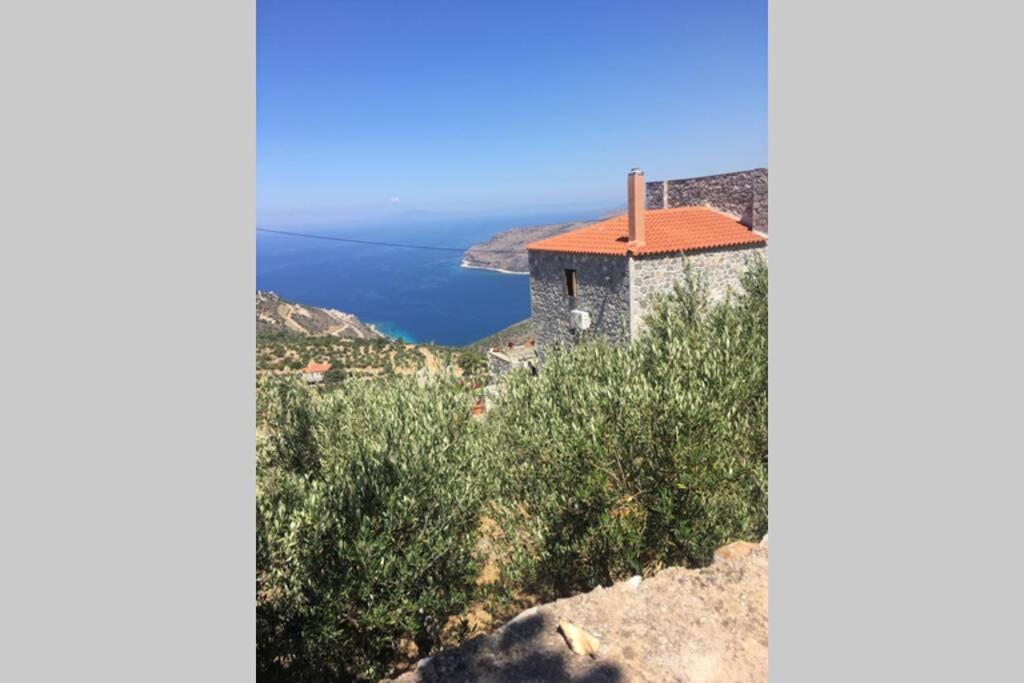 Πύργος Παραδοσιακός Με Μαγευτική Θέα - Villa Traditional Tower With Amazing Sea View Areopoli Zewnętrze zdjęcie