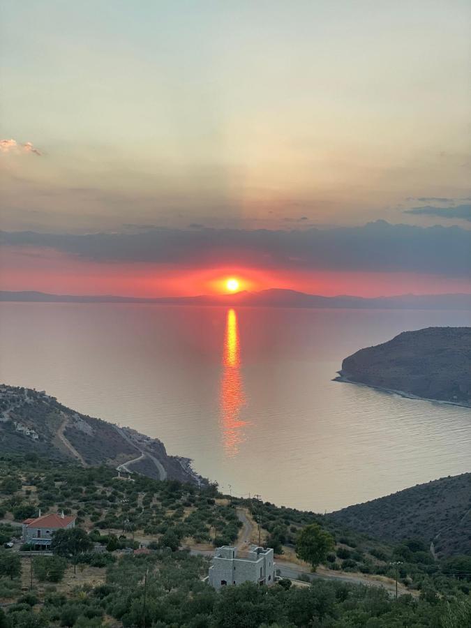 Πύργος Παραδοσιακός Με Μαγευτική Θέα - Villa Traditional Tower With Amazing Sea View Areopoli Zewnętrze zdjęcie